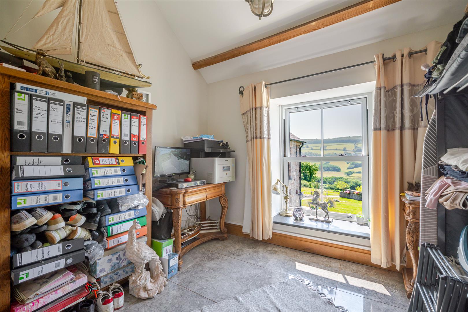 Pen Y Banc, Llangyndeyrn, Kidwelly, SA17 5ES